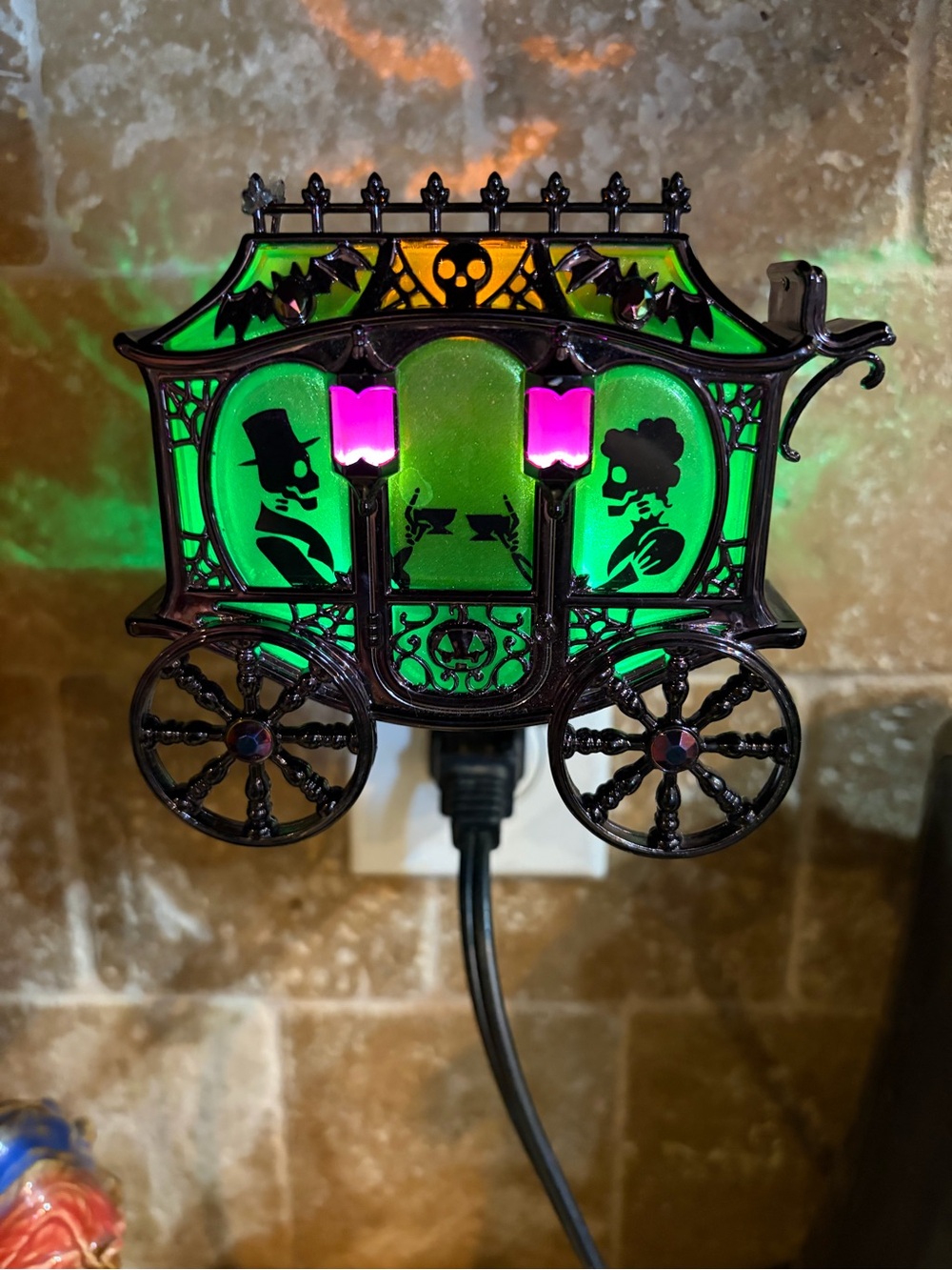 Bath body works light wallflower creepy carriage